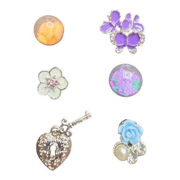 Paparazzi Lot of 10 Adjustable Rings in Cute Box, Preteens and Teens NEW #5 - Picture 5 of 6